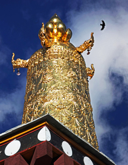 噶丹·松赞林寺文物 