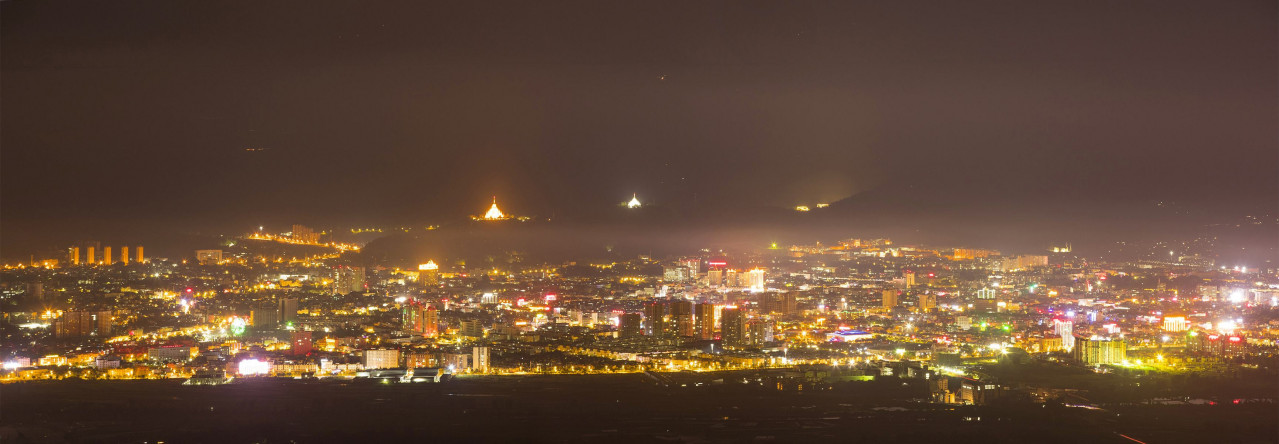 芒市夜景