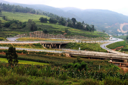 武昆高速公路解家营立交区