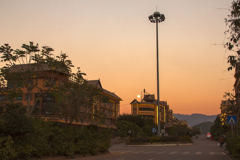 西盟佤族自治县