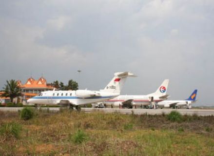 德宏芒市国际机场机坪老图