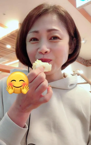 友田真希